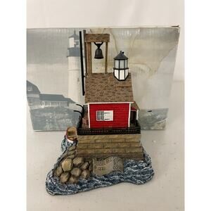 Harbour Lights Mussel Bed Shoal Rhode Island Lighthouse #555 w/ Box & COA
